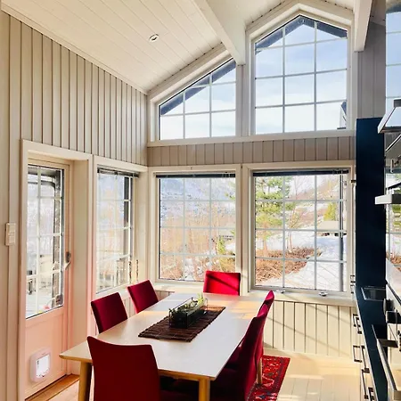 Chalé Great Mountain With Jacuzzi In Beautiful Surroundings Stranda (More og Romsdal)