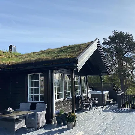Chalé Great Mountain With Jacuzzi In Beautiful Surroundings Stranda (More og Romsdal)